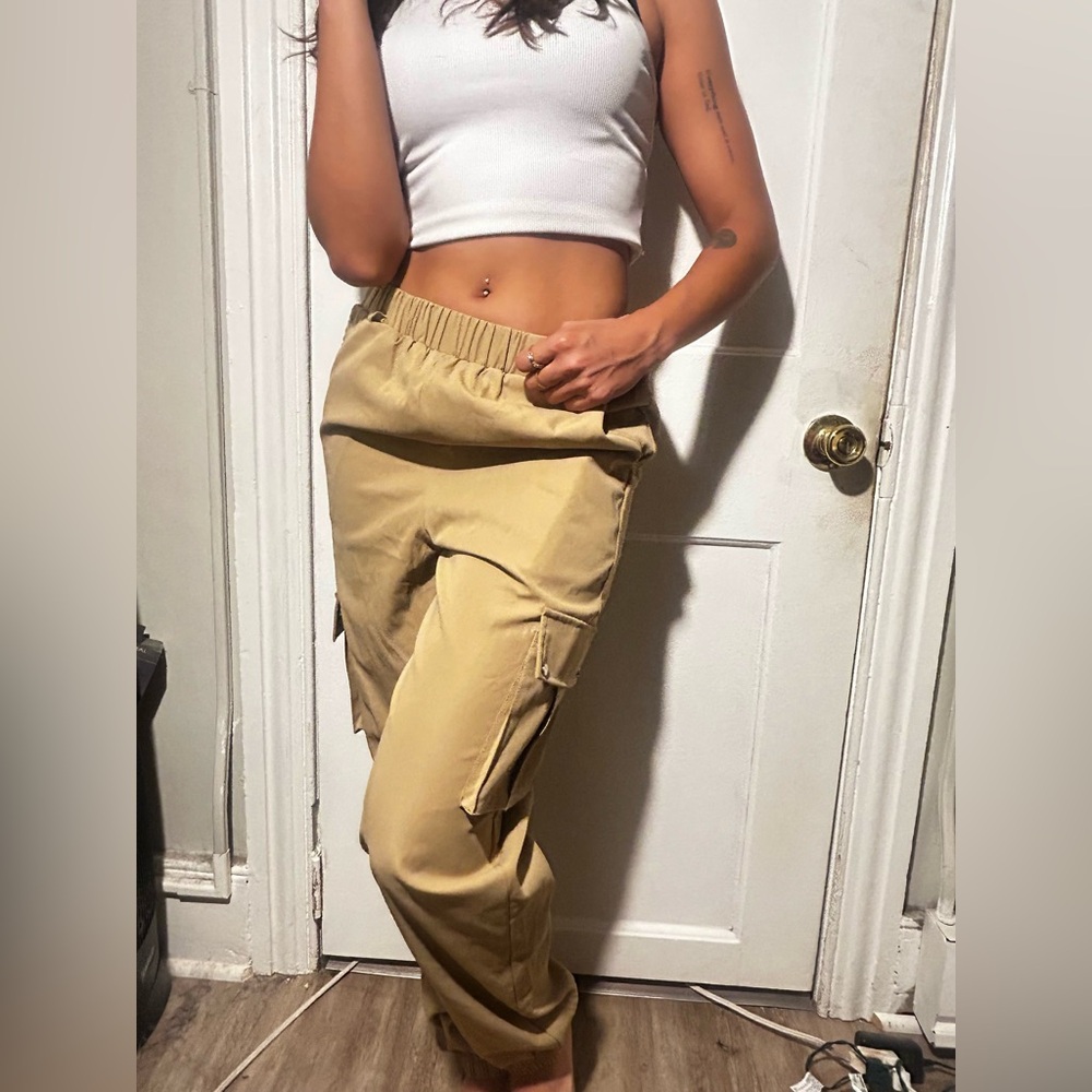 Stylish Tan Cargo Pants for Women